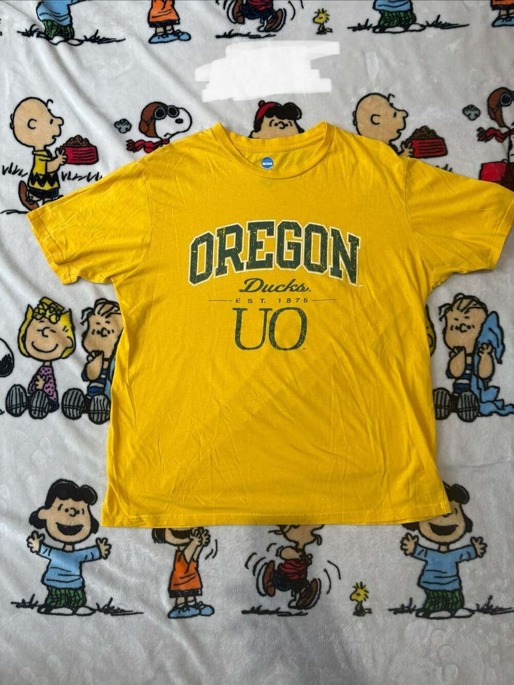 NCAA Oregon Ducks T-Shirt Size L Yellow UO Est 1876 Short Sleeve